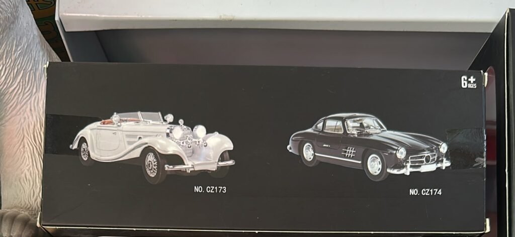 Classic Vintage Die-Cast Toy Car Set – CZ173 & CZ174 Metal Model Cars for Kids & Collectors  (GBW-CZ174D) thumbnail 2
